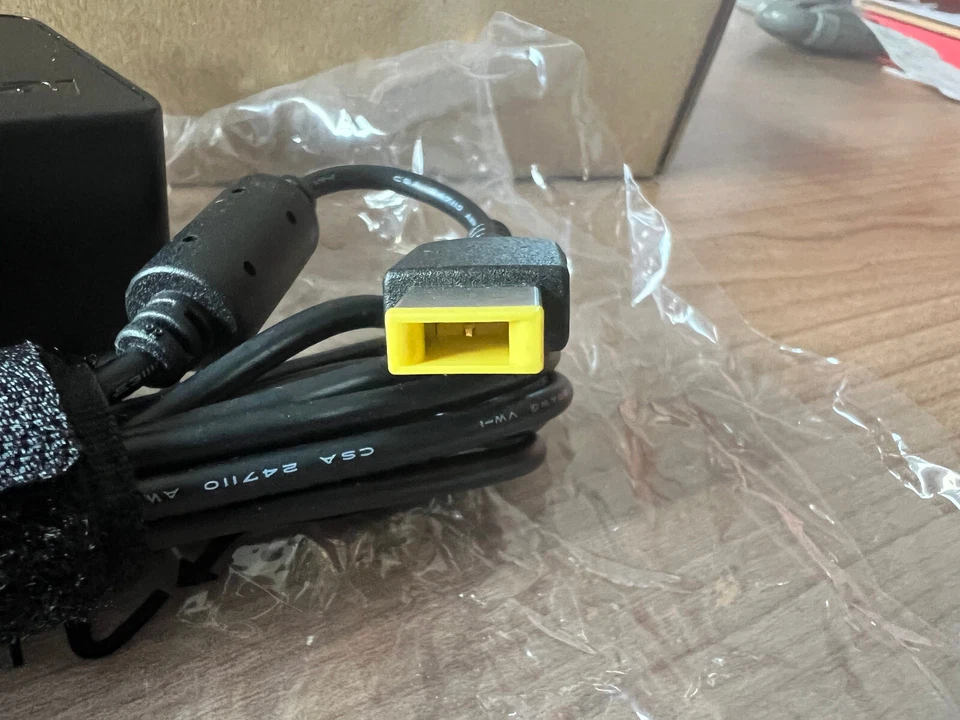 65W DC Travel Adapter von Lenovo 0B47481 NEU Original X1 Yoga T440 T450 - Bild 2 von 3