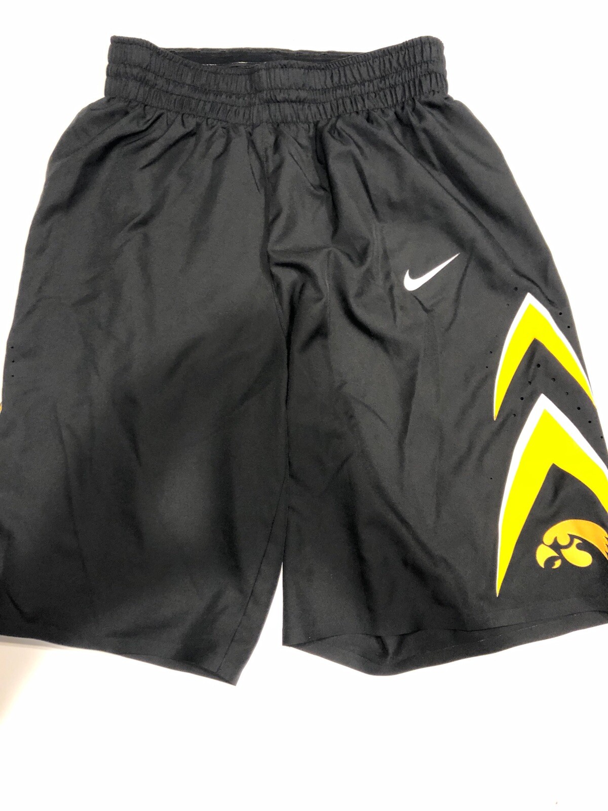 Game Worn Used Iowa Hawkeyes Basketball Shorts Nike Size 40 eBay