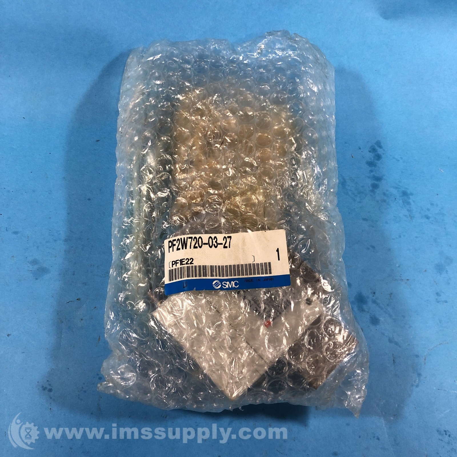 SMC PF2W720-03-27 Digital Flow Switch FNOB