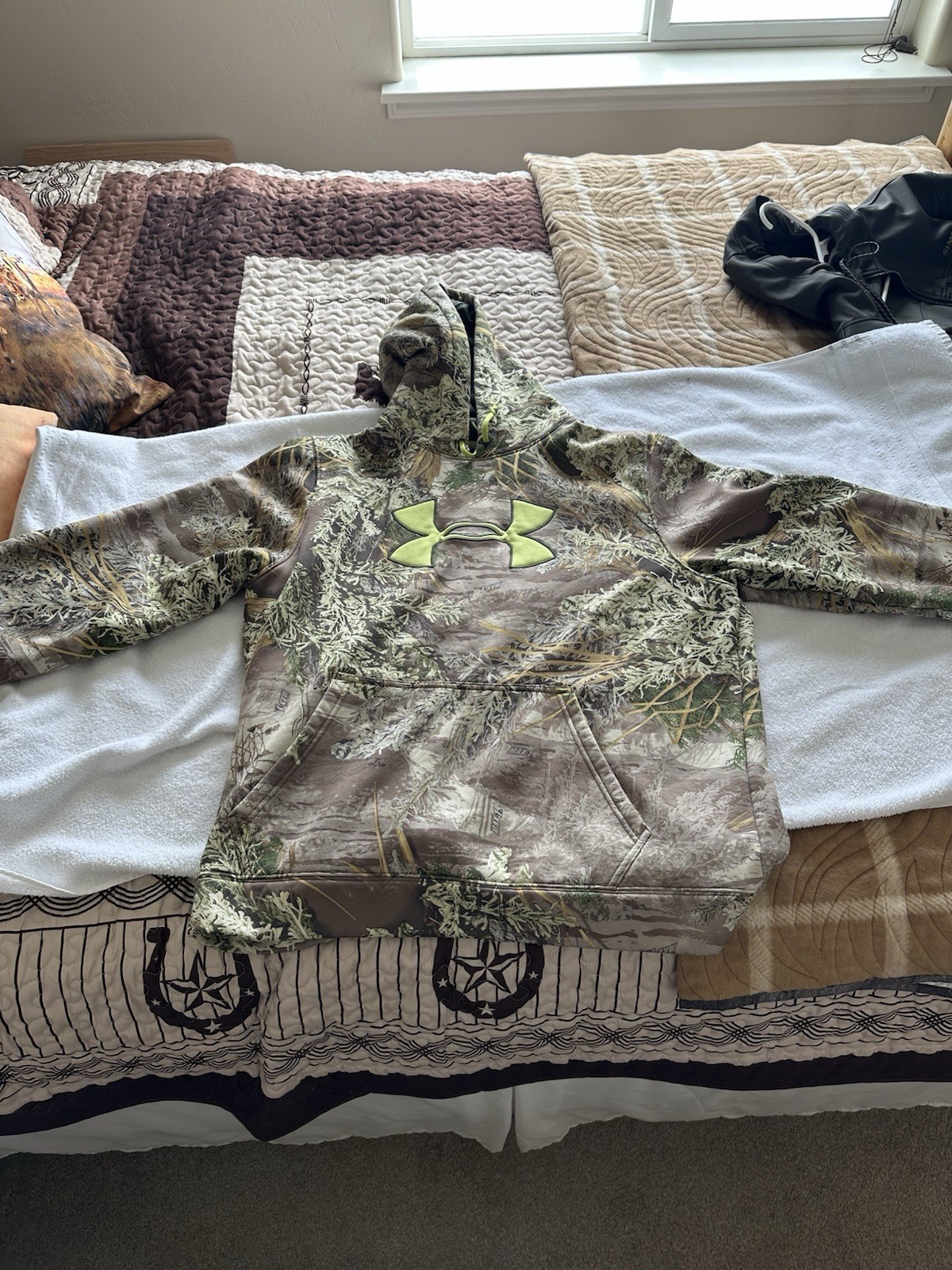 Under Armor - image 3