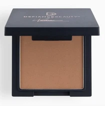 Defiance Beauty Satin Sovereign Bronzer in Goddess Glow True Terracotta NWT NIB