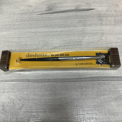Vintage 1970s Sheaffer Deskette Put-able Pen Original Box **Damaged Box **