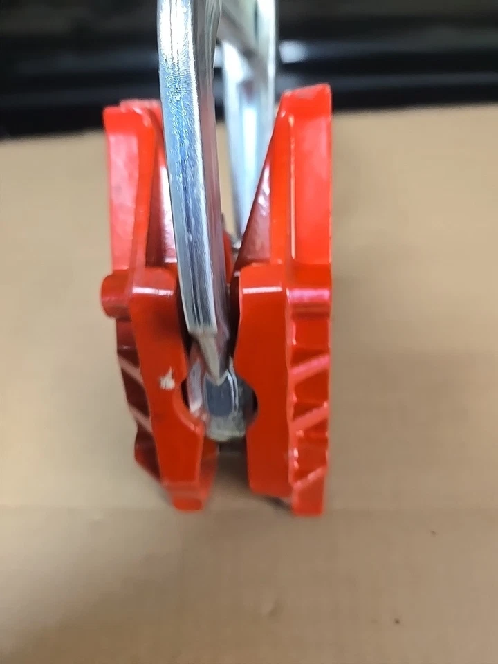 4ea. Used Bessey Clamps GZ20K. 1 Has Removable Pipe Clamp Attachment SEE PHOTOS - image 4 of 4