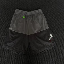Jordan Boys L 12-13 Years Gray Black Mesh Basketball Shorts Gym Athletic