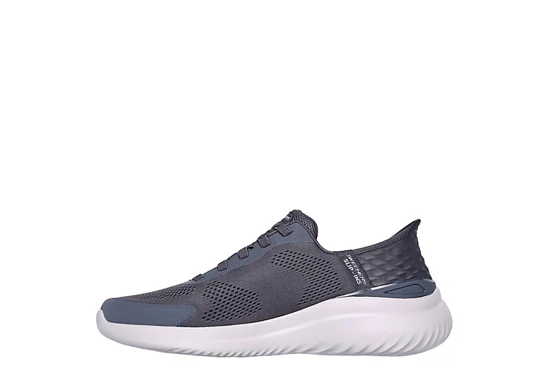 Skechers slip best sale on wide width