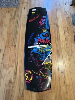 RONIX 1.0 ARCADE BY BILL WAKEBOARD Blem 2009 132 CM Excellent 