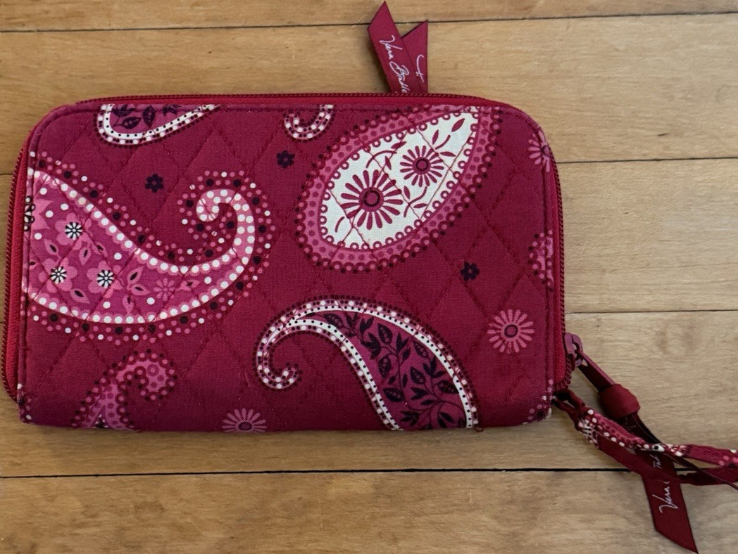 Vera Bradley Paisley Zip Wallet Wristlet Red Pink White, Credit Card Folding