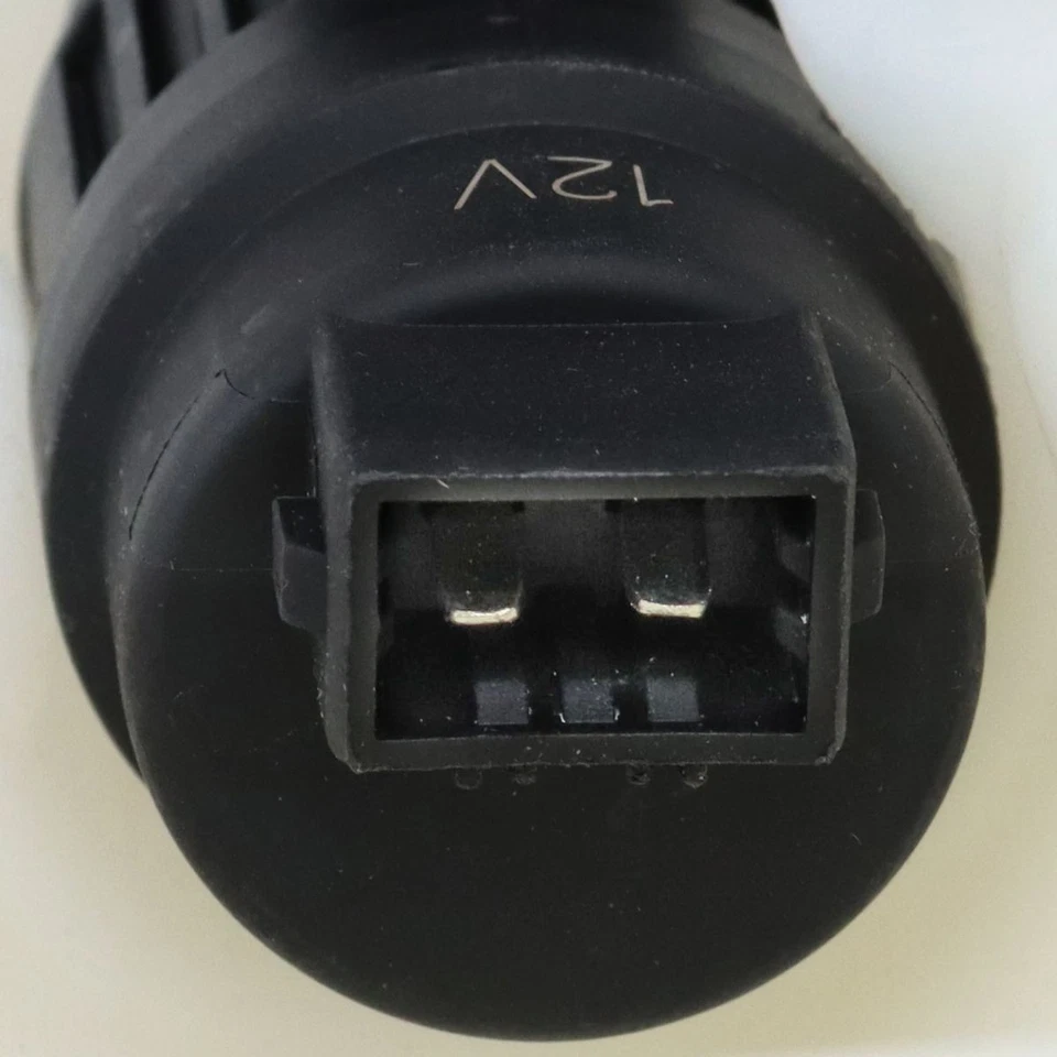 Reservatório de lavadora de para-brisa para 2005-2006 Chevrolet Equinox 2006 Pontiac Torrent - Imagem 2 de 4