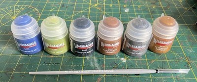 6 Warhammer Farben und Pinsel, Brandneu Citadel Farbe Warhammer 40000 40K AOS