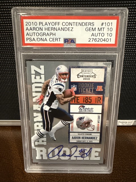 AARON HERNANDEZ 2010 Playoff Contenders - ROOKIE TICKET Auto PSA/DNA 10/10🔥🔥