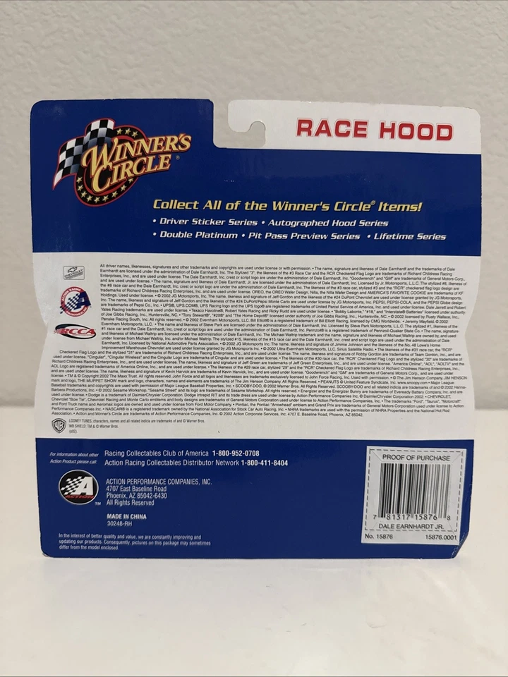 Carro e capô Dale Earnhardt Jr #8 NASCAR 2002 Looney Tunes Gossamer série 1/43 - Imagem 2 de 3