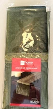 JC Penney Home Collection Green Jardozi Silk Table Runner 13" x 72" New Holiday