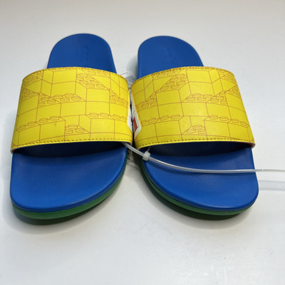 adidas Adilette Comfort x LEGO Kids Slides Size 4 New | eBay display picture 2