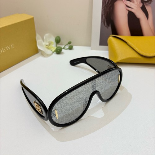 LOEWE New Bread aufblasbare Pilotenbrille schwarz - Bild 1 von 8