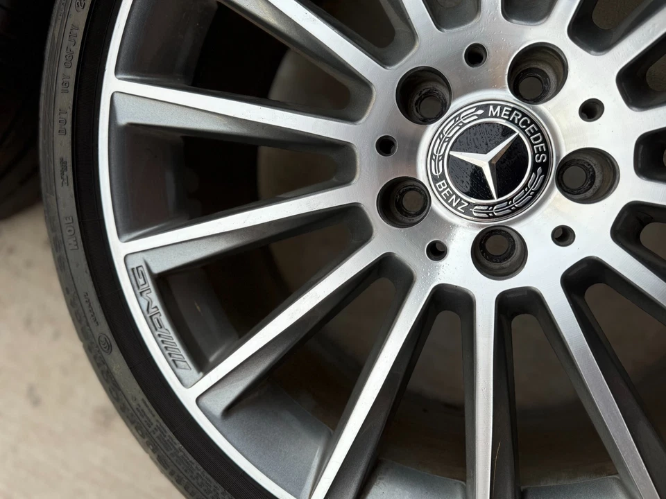 LLANTAS Y 3 NEUMÁTICOS MERCEDES AMG 2-19' ¡COMO NUEVOS! Foto 4 de 4