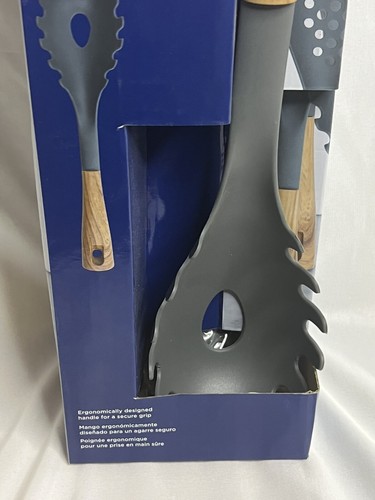 Oster Kitchen Tool - Picture 3 of 6