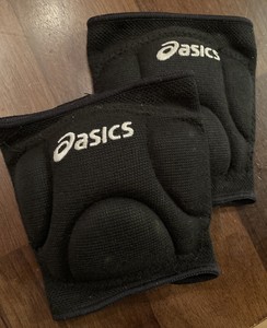 asics low profile knee pads