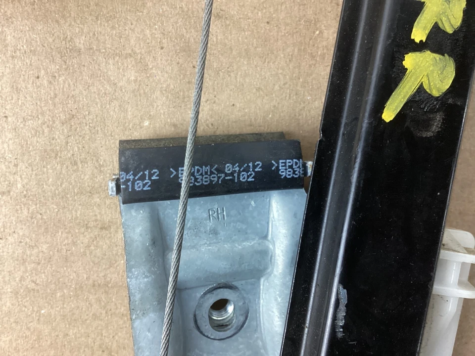 Regulador de ventana de puerta trasera derecha Mercedes-Benz GL450 2006-2013 993693107 FABRICANTE DE EQUIPOS ORIGINALES Foto 4 de 4