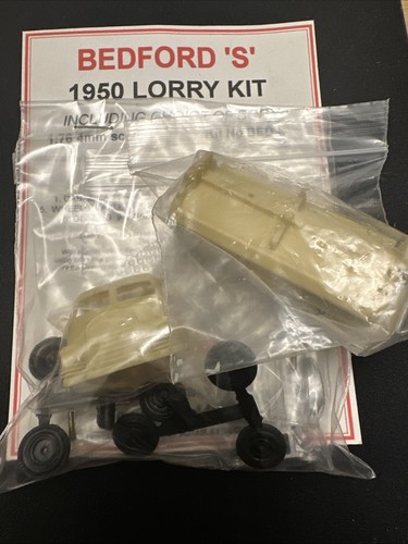 Roadscale Models Weißmetall Resin Modell 1/76 Bedford S 1950 Tanker