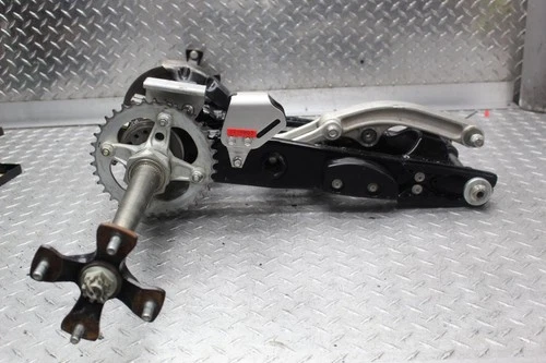 2008 SUZUKI QUADRACER 450 LTR450 2X4 REAR SWINGARM SWING ARM 61101-45820-019