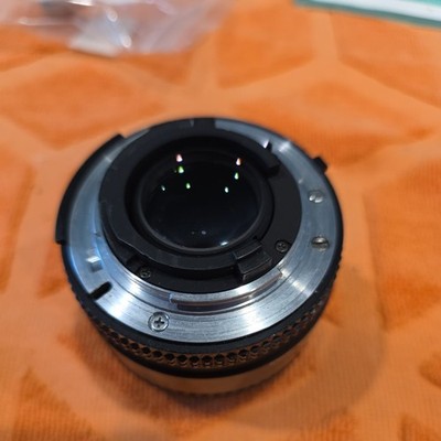 Nikon AF NIKKOR 35mm 1:2 D CAMERA Lens