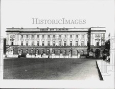 1937 Press Photo The Palace of the Academies in Brussels, Belgium - piw29817