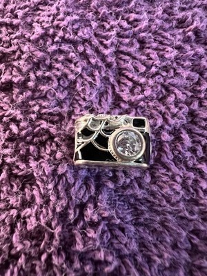 Authentic Marvel Pandora Spider-Man Camera Selfie Charm