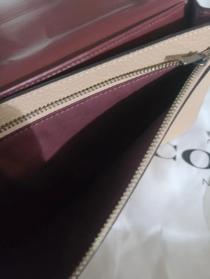 Bolso sin asas Coach Hayden rosa plegable con apliques de cuero y lentejuelas 31757 Foto 4 de 4