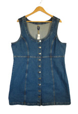 NWT- Gap Women’s Button Down Denim Dress Size XL