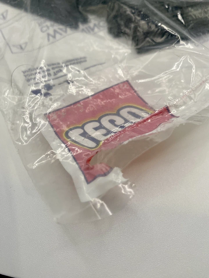 Lego Technic CROSS AXLE Pieces Counted 140+ Pieces. Brand New Factory Sealed - Image 3 of 4