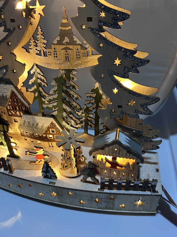 2025 CHRISTMAS WINTER 19” LED LIGHT UP LASER CUT Market Scene Wood NEW