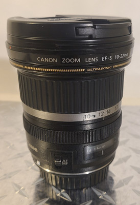 Canon EF-S 10-22mm f3.5-4.5 USM zoom lens. PRE-OWNED