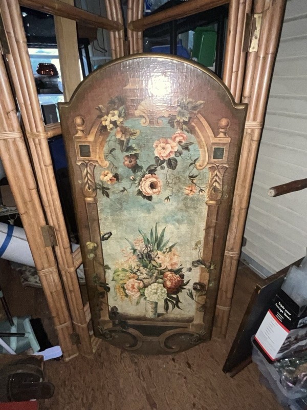 Rattan vintage glass shelving unit 