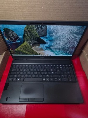 Dell Precision 7560 Laptop 15'' i7 4,80GHz 32GB RAM 1TB SSD RTX 6GB Gaming CAD AI