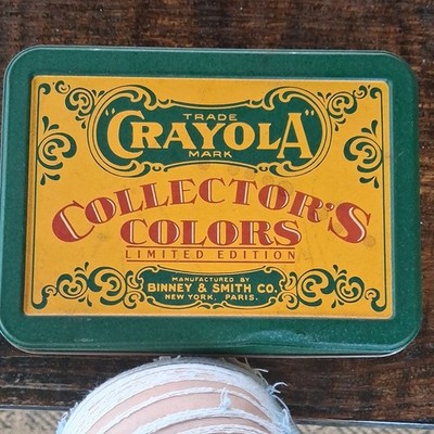 Crayola Collector's Colors Limited Edition 1991 Small Metal Tin w/ Lid Green