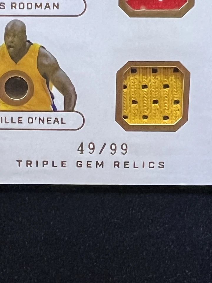 Recuerdo 2024 - Reliquias de triple gema - Patrick Ewing, Dennis Rodman y Shaq Foto 3 de 3