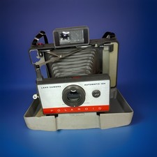 Vintage 1966 Polaroid 104 Instant Film Land Camera Automatic Manual W/Strap
