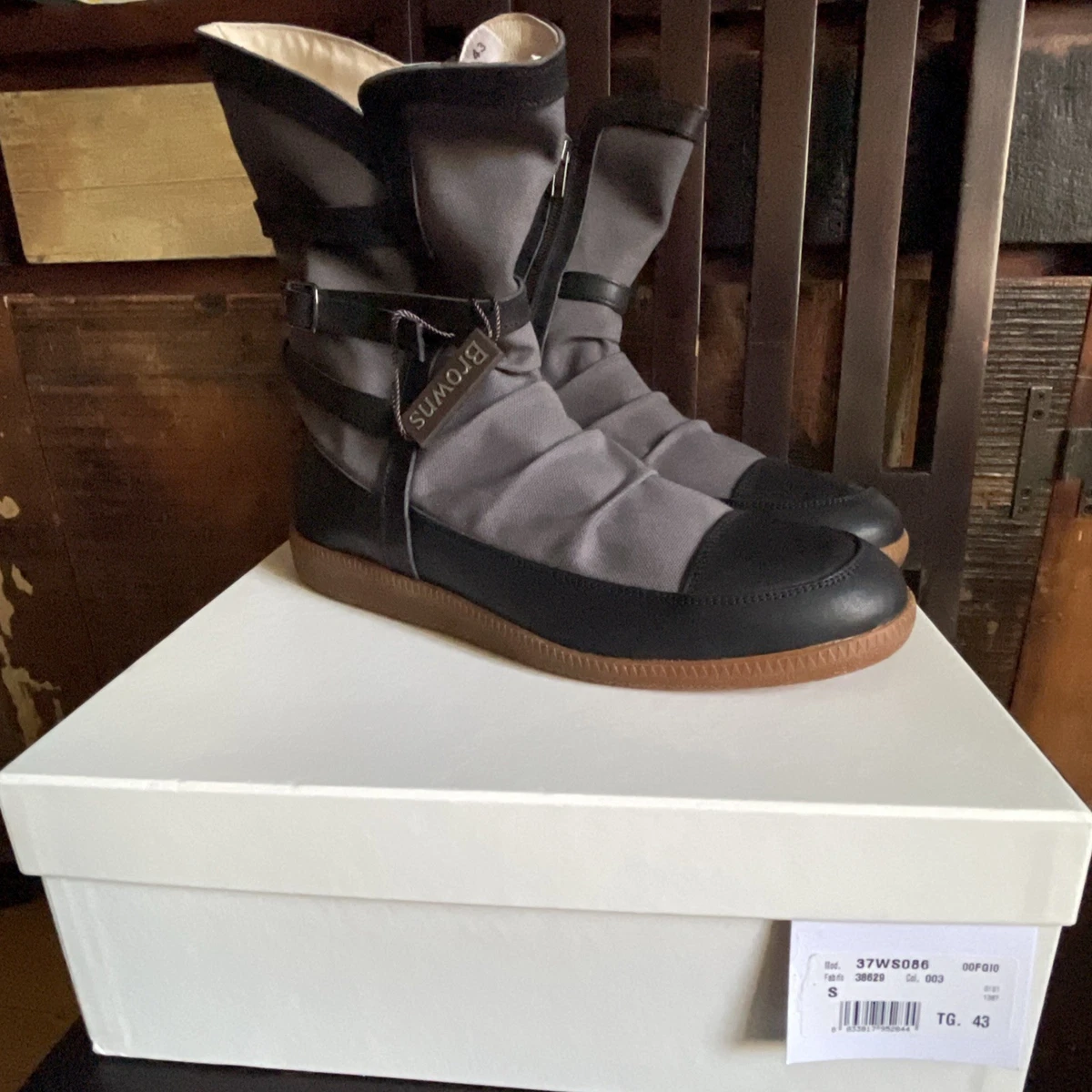 Maison Margiela Leather Upper Low (1-1.9 in) Heel Height Boots for 