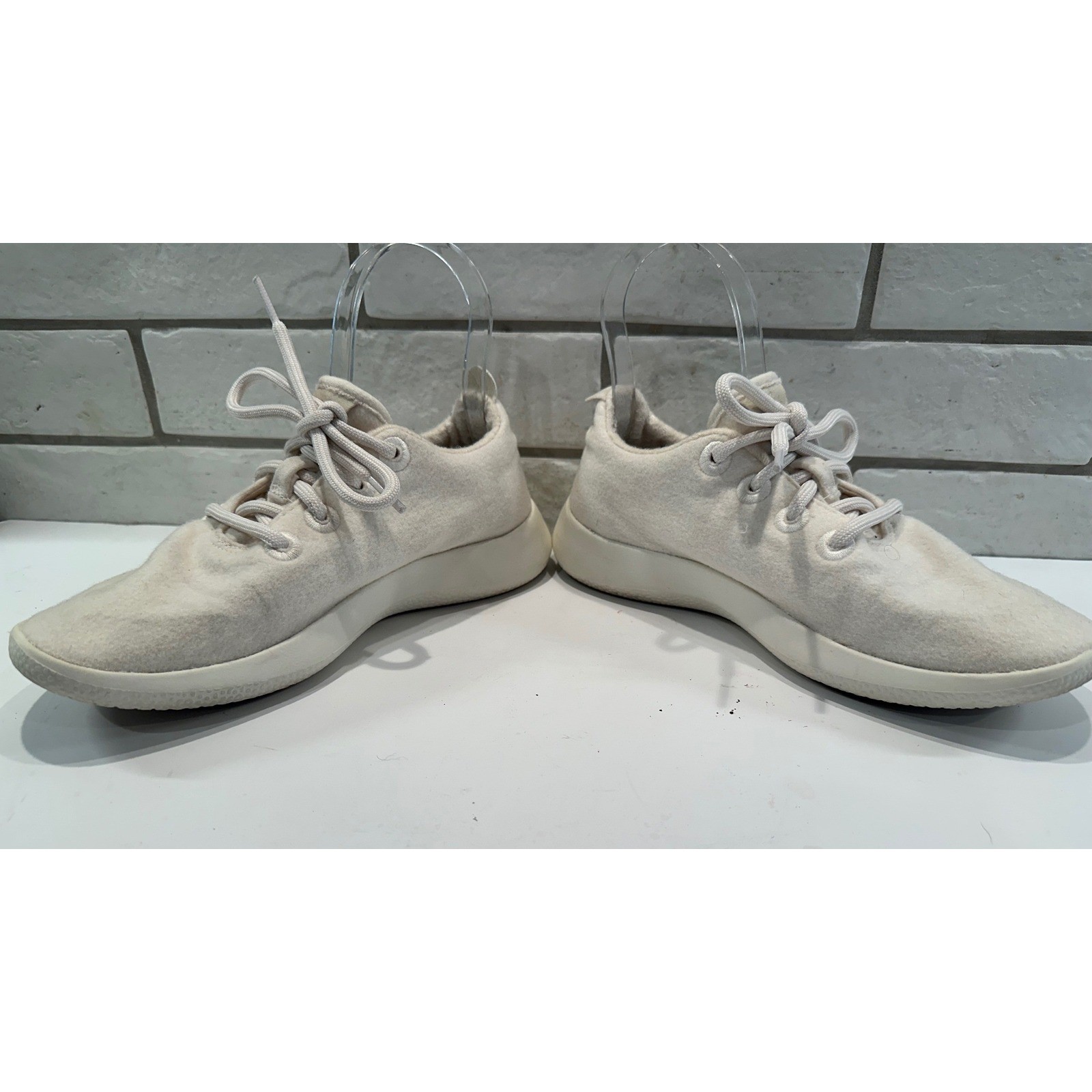 Allbirds Womens Wool Runner Sneakers Cream Off White Merino Wool Size 6 WRW6 thumbnail 4