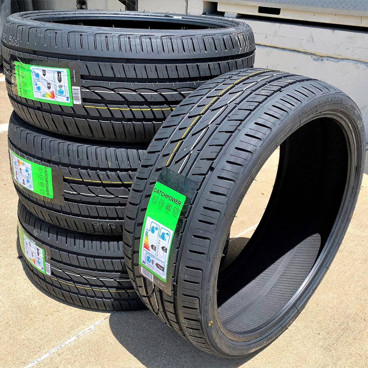 4 Tires Lanvigator Catchpower 255/30R22 ZR 95W XL A/S Performance