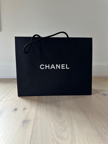 New Chanel Large Gift Bag Empty Paper Shopping Tote Camellia 17" x 13" x 6"