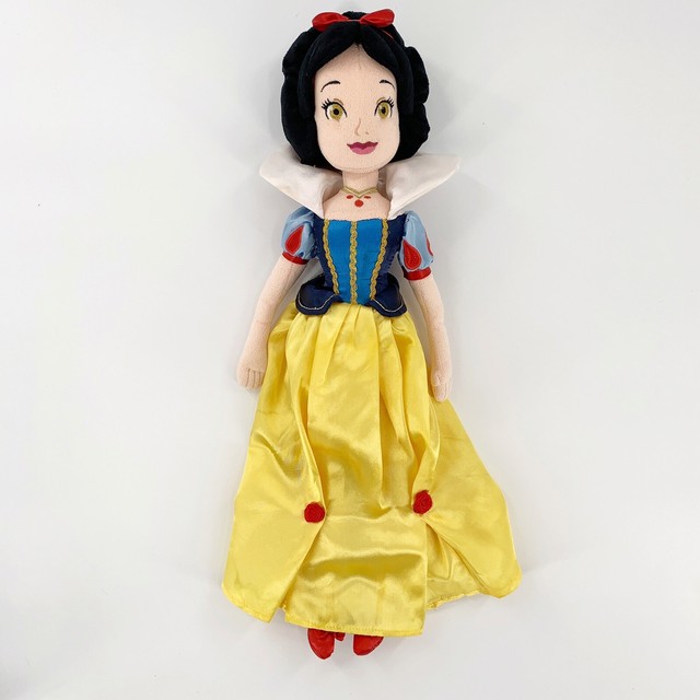 snow white plush toy