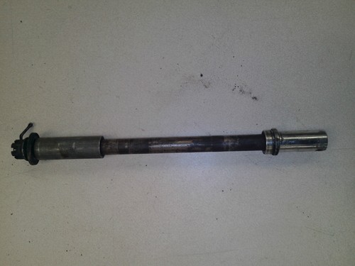 Hinterradachse YAMAHA XJ 750 XJ750