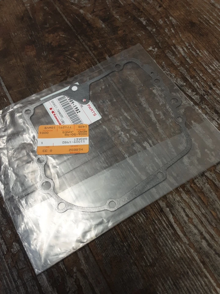 Junta de cubierta de transmisión NOS Kawasaki ZR1100 ZX1000 ZX900 11009-1982 Foto 4 de 4