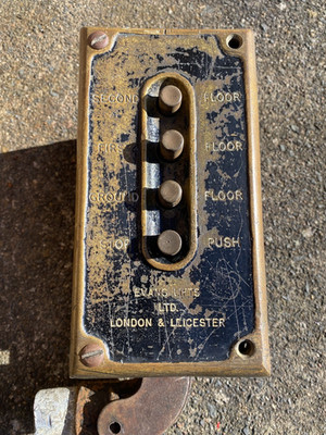 EVANS LIFTS LONDON & LEICESTER 1940'S LIFT ELEVATOR CALL BUTTON SWITCH FILM PROP
