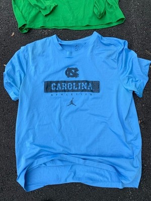 Nike Jordan North Carolina Football Men's XL Team Issued T Shirt UNC