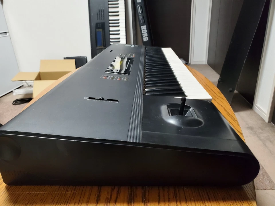 KORG M1 Music Workstation Synthesizer Used New Battery Good Condition Japan - Image 4 of 4