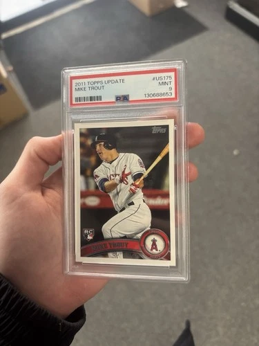 2011 Topps Update Series Mike Trout #US175 (RC) PSA 9