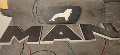 MAN TG3 Frontlogo Set Beleuchtet