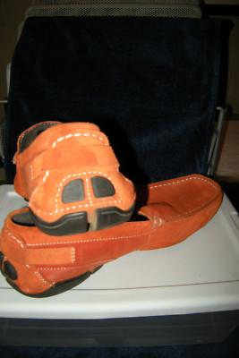 Kenneth Cole Reaction Mystery Planet Orange Suede Driving  display picture 2